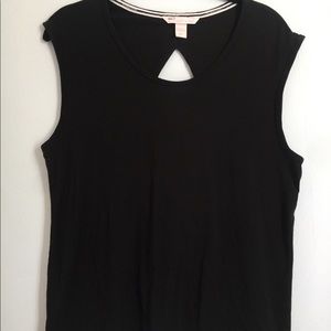Victoria’s Secret Black t shirt small open back